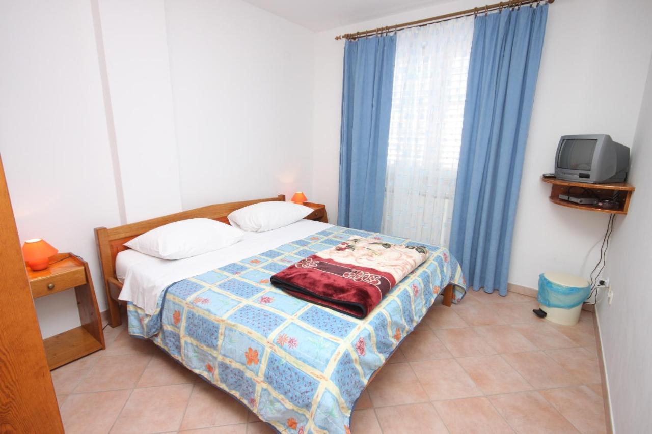Apartments And Rooms With Wifi Vrsar, Porec - 3007 Eksteriør bilde